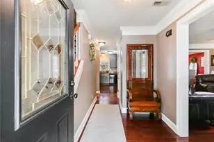 5750 Princeton Oaks Dr, Buford, GA 30518 - Photo 2