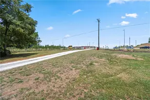 4140 Hwy 332, Hoschton, GA 30548 - Photo 52