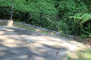 1444 Blvd Lorraine SW, Atlanta, GA 30311 - Photo 38