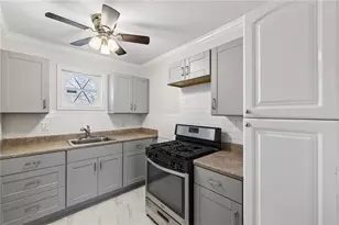 5400 Roswell Rd, Sandy Springs, GA 30342 - Photo 2