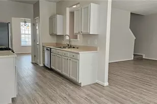 3060 Kentmere Dr, Cumming, GA 30040 - Photo 4