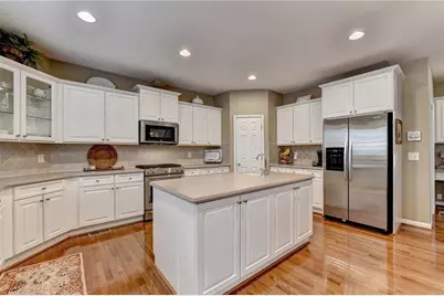 4196 Cami Way NE, Buford, GA 30519 - Photo 2