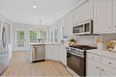 4170 Ruby Forest Boulevard, Suwanee, GA 30024 - Photo 8
