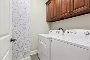 1031 Greenwood Cir, Madison, GA 30650 - Photo 42