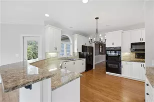 3176 Deepwater Dr, Gainesville, GA 30506 - Photo 12