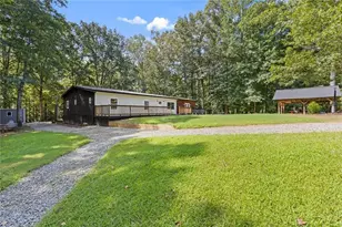 681 Pumpkinvine Rd, Acworth, GA 30101 - Photo 2