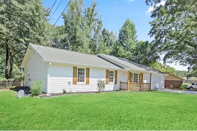 630 Crosscreek Trail SE, Conyers, GA 30094 - Photo 2
