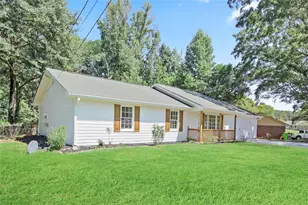 630 Crosscreek Trail SE, Conyers, GA 30094 - Photo 2