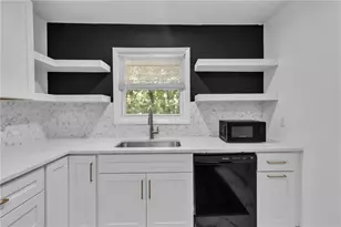610 Oriole Dr SE, Marietta, GA 30067 - Photo 14