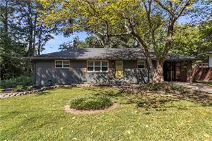 610 Oriole Dr SE, Marietta, GA 30067 - Photo 1