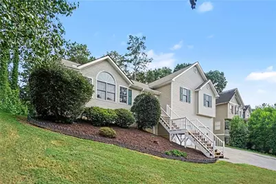 1030 Queensbury Run, Acworth, GA 30102 - Photo 8