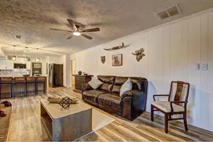 457 Castleaire Dr, Stone Mountain, GA 30087 - Photo 10