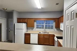 2468 Brianna Dr, Hampton, GA 30228 - Photo 6
