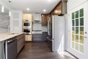 44 Fairwood Dr, Dallas, GA 30157 - Photo 2