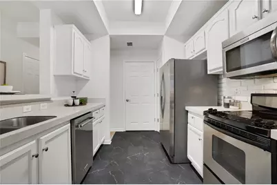 2700 Pine Tree Road NE #1017, Atlanta, GA 30324 - Photo 6
