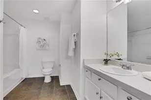 2700 Pine Tree Road NE, Atlanta, GA 30324 - Photo 32