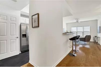 2700 Pine Tree Road NE #1017, Atlanta, GA 30324 - Photo 2
