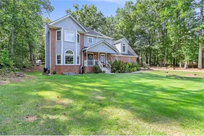 232 Lakewood Drive, Carrollton, GA 30117 - Photo 2