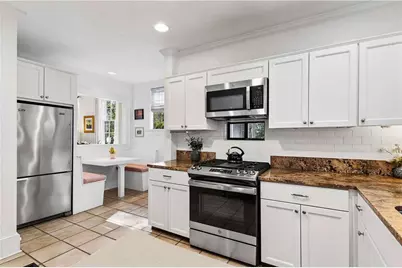 239 W Benson Street, Decatur, GA 30030 - Photo 12