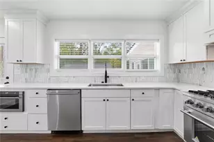 2304 Rugby Ln, College Park, GA 30337 - Photo 14