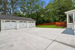 2304 Rugby Ln, College Park, GA 30337 - Photo 30