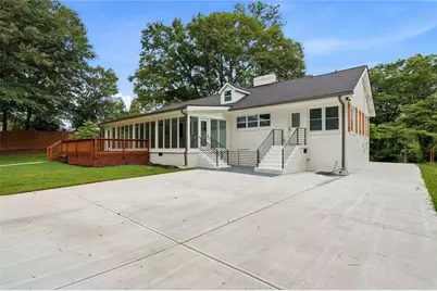 2304 Rugby Lane, College Park, GA 30337 - Photo 32