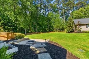 1772 Tilling Way, Stone Mountain, GA 30087 - Photo 32