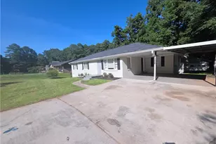 1868 McLain Ln, Decatur, GA 30035 - Photo 2