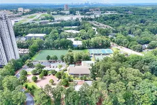 799 Hammond Dr, Sandy Springs, GA 30328 - Photo 24