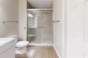 300 Johnson Ferry Road NE, Sandy Springs, GA 30328 - Photo 24