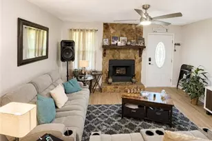 3806 Etna Dr, Snellville, GA 30039 - Photo 4