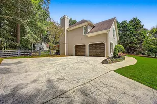 2590 Grassview Dr, Milton, GA 30004 - Photo 2
