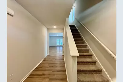 2910 Daxton Lane, Gainesville, GA 30507 - Photo 2