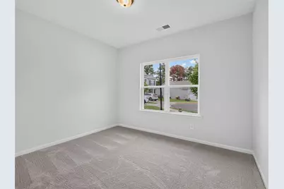 377 Bud Street, Hoschton, GA 30548 - Photo 4