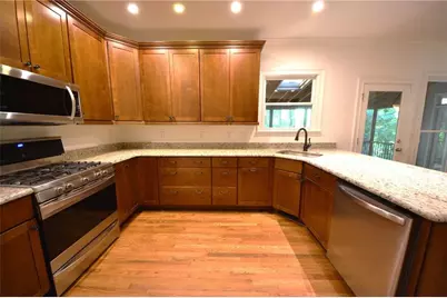 135 Brightmore Way, Alpharetta, GA 30005 - Photo 20