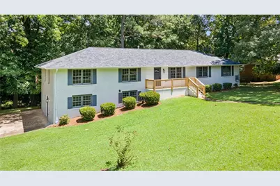 530 Shay Drive SW, Marietta, GA 30060 - Photo 2