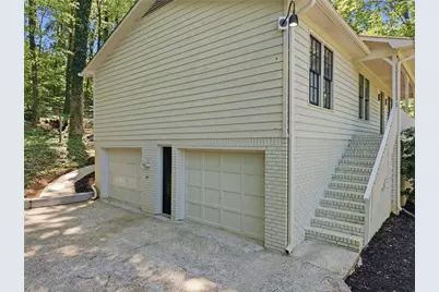562 Hidden Hills Court, Marietta, GA 30066 - Photo 26