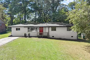 1933 Glen Echo Dr, Decatur, GA 30032 - Photo 1