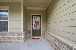 5050 Glencliff Dr, Buford, GA 30518 - Photo 4