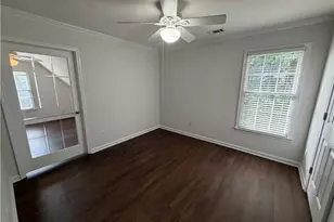 649 Lawton Ridge Dr, Lawrenceville, GA 30043 - Photo 20