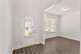 7332 Rocklin Ln, Flowery Branch, GA 30542 - Photo 4