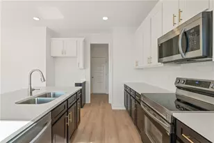 7224 Millbrae Walk, Flowery Branch, GA 30542 - Photo 14