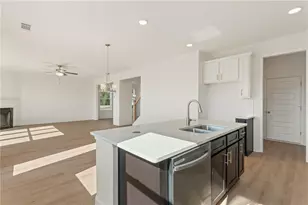 7224 Millbrae Walk, Flowery Branch, GA 30542 - Photo 16