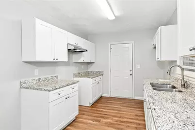 1598 San Gabriel Avenue, Decatur, GA 30032 - Photo 2