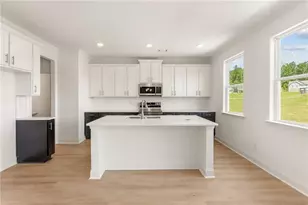 7371 Rocklin Ln, Flowery Branch, GA 30542 - Photo 8