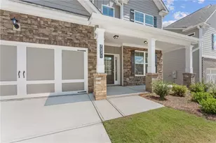 7371 Rocklin Ln, Flowery Branch, GA 30542 - Photo 2