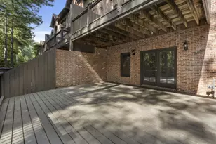 4222 Rickenbacker Dr NE, Atlanta, GA 30342 - Photo 38