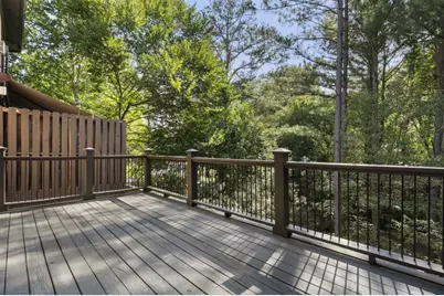 4222 Rickenbacker Drive NE #22, Atlanta, GA 30342 - Photo 18