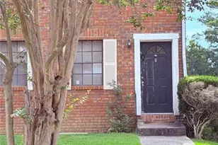 6354 Shannon Pkwy, Atlanta, GA 30291 - Photo 2