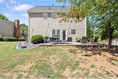 301 Roswell Green Lane, Roswell, GA 30075 - Photo 26